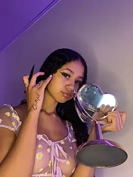 jadee8 online show from 09/11/25, 10:54