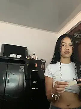 jadee8 online show from 02/12/26, 06:36