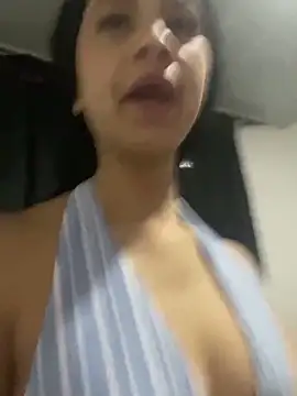 jadee8 online show from 02/15/26, 12:07