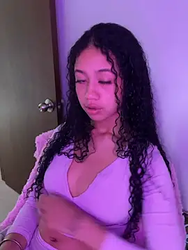 jadee8 online show from 04/04/26, 06:16