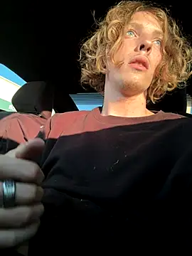 Snapshot of shhhh508 chatting on 10/21/25, 08:53 shhhh508 online show from 10/21/25, 08:53