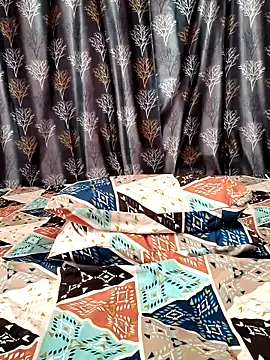 Lalitha-1995 online show from 02/15/26, 06:10