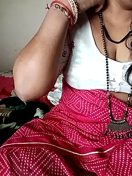 Snapshot of Heart-Kavya chatting on 12/16/25, 07:13 Heart-Kavya online show from 12/16/25, 07:13