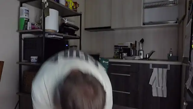 Stewart Barnz online show from 11/10/25, 09:36