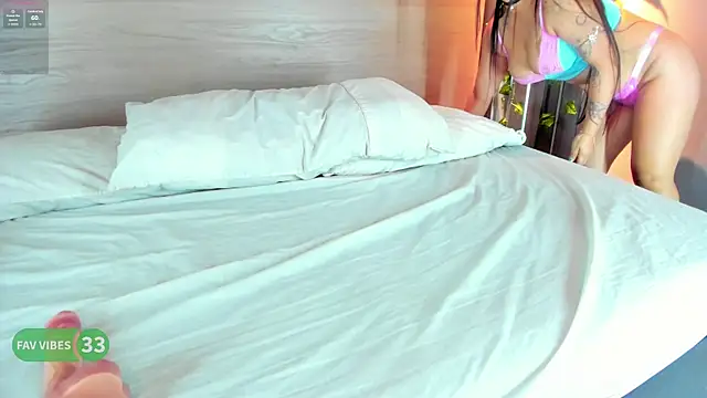 Snapshot of alexamonroe_ chatting on 10/22/25, 09:58 alexamonroe online show from 10/22/25, 09:58