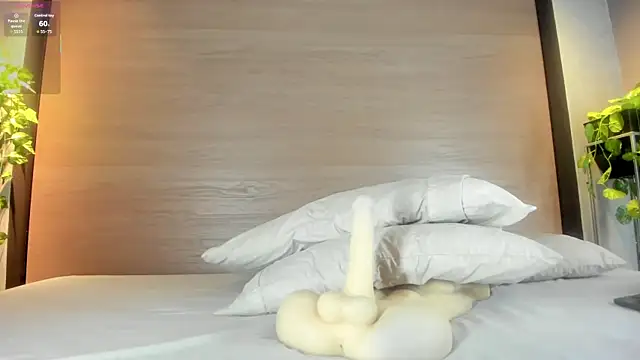 alexamonroe  online show from 01/18/26, 05:17