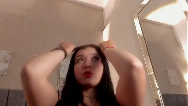 Lunaa bellaa online show from 02/02/26, 07:56