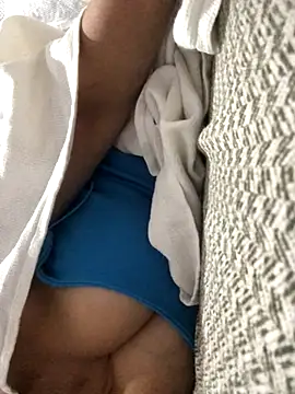 AlevNaz online show from 09/28/25, 12:16