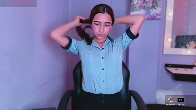 NataliaPrada s online show from 09/30/25, 08:03