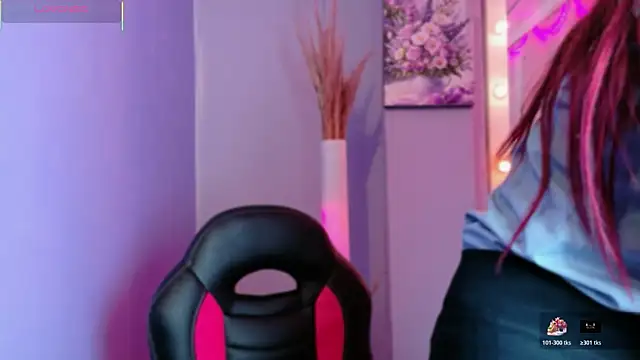 NataliaPrada s online show from 11/18/25, 07:51