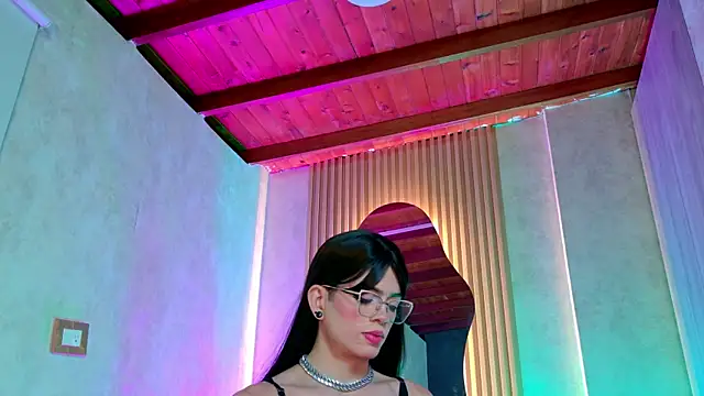 Taurito    online show from 04/21/26, 01:42