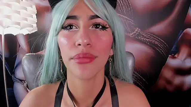 miss   taylor online show from 03/27/26, 02:28