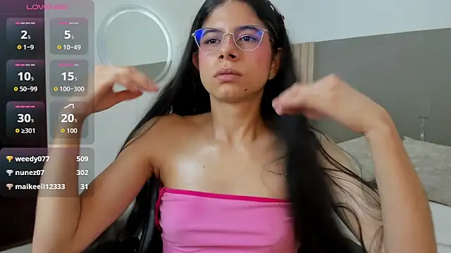 Snapshot of carlina_15 chatting on 02/06/26, 12:26 carlina 15 online show from 02/06/26, 12:26