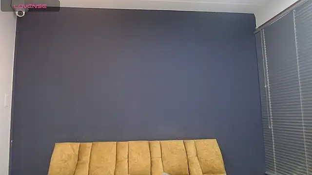 KendraaSimons online show from 05/09/26, 07:41