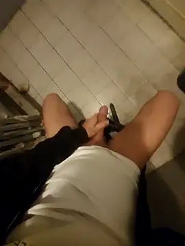 777emre online show from 09/18/25, 11:23