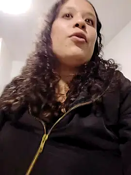 Snapshot of You-sexy-starr chatting on 09/22/25, 10:23 You-sexy-starr online show from 09/22/25, 10:23