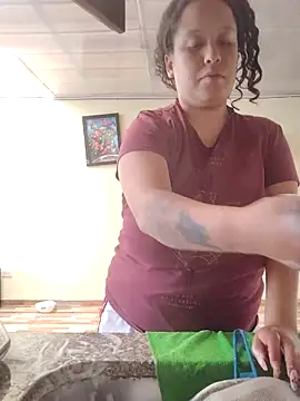 Snapshot of You-sexy-starr chatting on 10/22/25, 05:13 You-sexy-starr online show from 10/22/25, 05:13