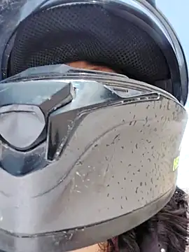 Snapshot of You-sexy-starr chatting on 11/21/25, 04:05 You-sexy-starr online show from 11/21/25, 04:05