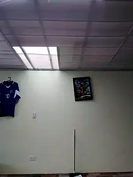 Snapshot of You-sexy-starr chatting on 11/24/25, 05:01 You-sexy-starr online show from 11/24/25, 05:01