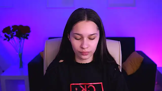 Snapshot of KimClarks_ chatting on 09/08/25, 08:52 KimClarks online show from 09/08/25, 08:52