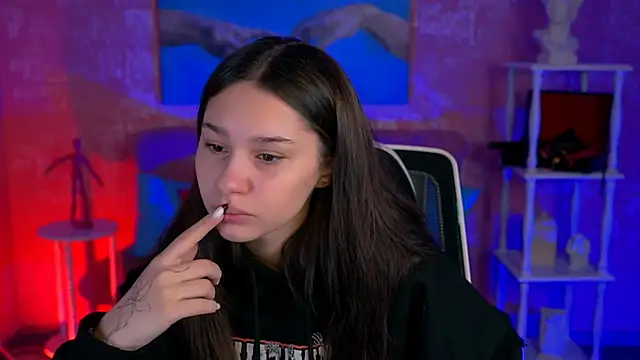 Snapshot of KimClarks_ chatting on 10/07/25, 04:53 KimClarks online show from 10/07/25, 04:53