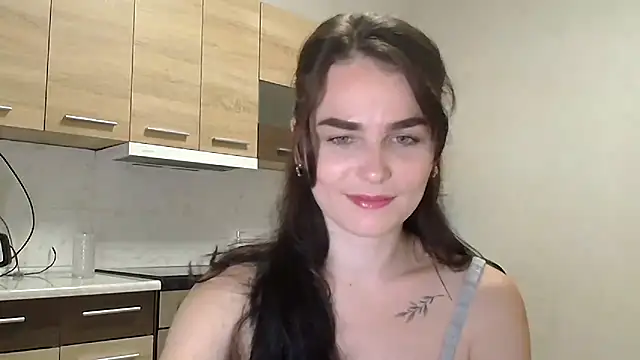 Silviaa a online show from 09/11/25, 06:30