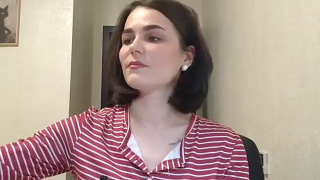 Silviaa a online show from 04/26/26, 07:11