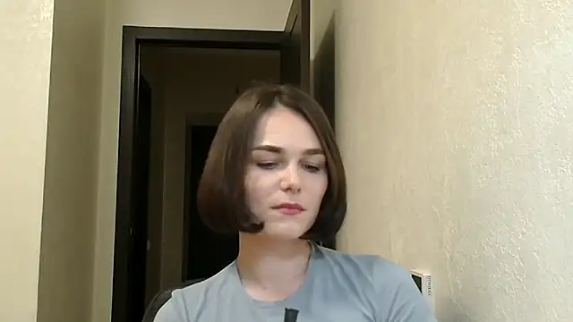 Snapshot of Silviaa_a chatting on 06/18/26, 07:40 Silviaa a online show from 06/18/26, 07:40