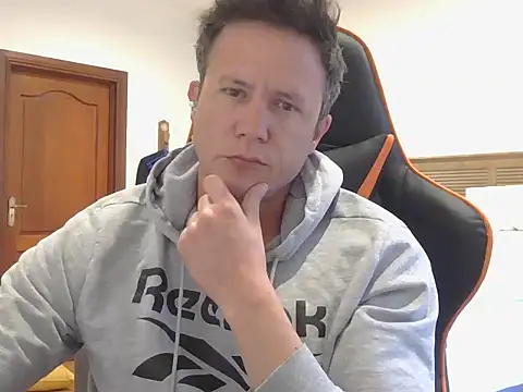 TroyDieselXXX online show from 09/23/25, 04:15