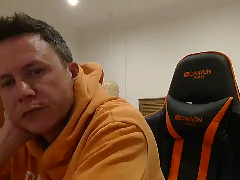 TroyDieselXXX online show from 01/13/26, 05:40