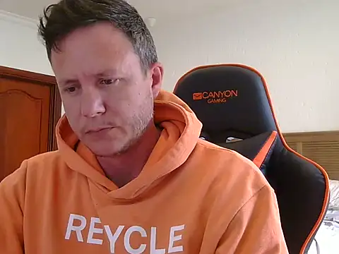 TroyDieselXXX online show from 01/15/26, 06:40