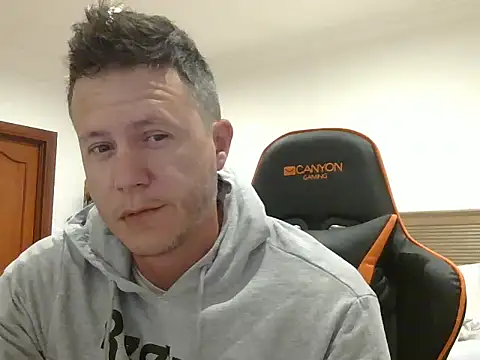 TroyDieselXXX online show from 03/30/26, 04:02