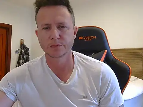 TroyDieselXXX online show from 03/31/26, 05:30