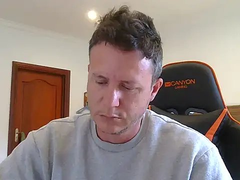 TroyDieselXXX online show from 04/22/26, 07:55