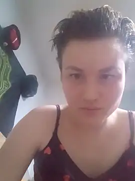 Snapshot of MoonIrene chatting on 10/06/25, 03:53 MoonIrene online show from 10/06/25, 03:53