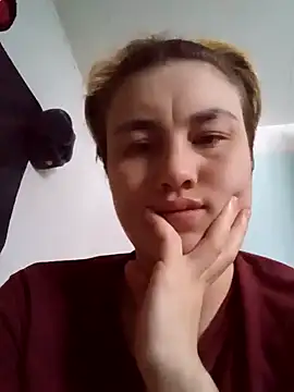 Snapshot of MoonIrene chatting on 10/29/25, 05:42 MoonIrene online show from 10/29/25, 05:42