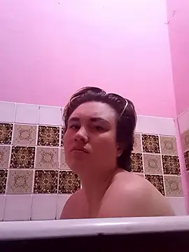 Snapshot of MoonIrene chatting on 01/11/26, 03:28 MoonIrene online show from 01/11/26, 03:28