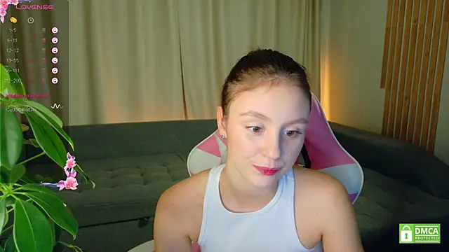 sweet loopy online show from 10/21/25, 04:19