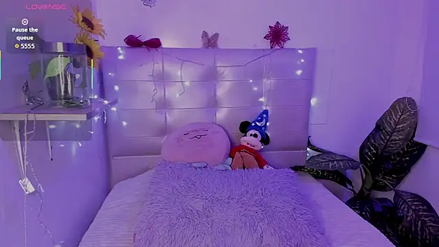 Anna Blade  online show from 01/17/26, 03:28