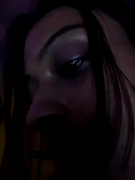 Snapshot of Your-Kitkat chatting on 12/01/25, 02:44 Your-Kitkat online show from 12/01/25, 02:44