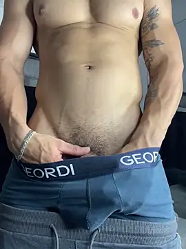 MR MUSCLE online show from 12/20/25, 12:45