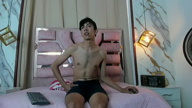 Snapshot of kameron_and_Nick chatting on 10/02/25, 07:32 kameron and Nick online show from 10/02/25, 07:32