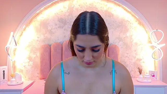 JasmineRhodes online show from 01/15/26, 12:54