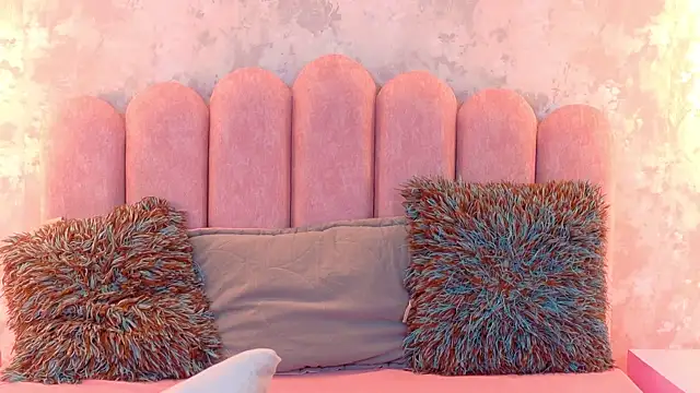 JasmineRhodes online show from 03/31/26, 12:16