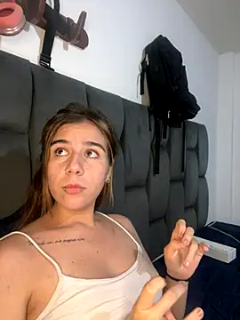 AllieYourGirl online show from 11/26/25, 11:39