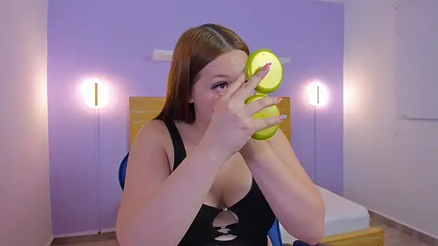 kitty sweeety  online show from 04/22/26, 07:37