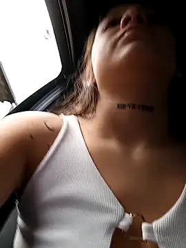 Snapshot of Arii_collins1 chatting on 10/06/25, 11:40 Arii collins1 online show from 10/06/25, 11:40