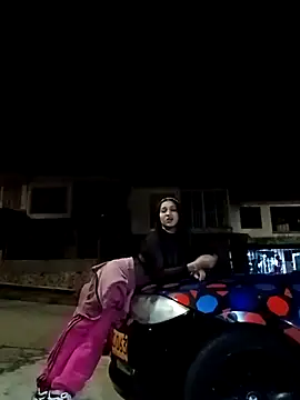 Snapshot of Arii_collins1 chatting on 10/08/25, 03:59 Arii collins1 online show from 10/08/25, 03:59