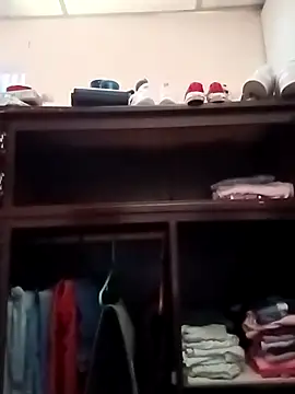 Snapshot of Arii_collins1 chatting on 10/12/25, 05:12 Arii collins1 online show from 10/12/25, 05:12