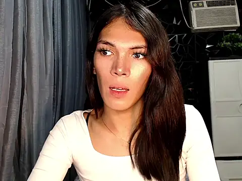 ladyhotcuming online show from 06/09/26, 07:25